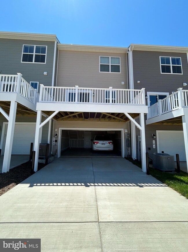 145 Swan Field Ave, Ranson, WV - photo 3