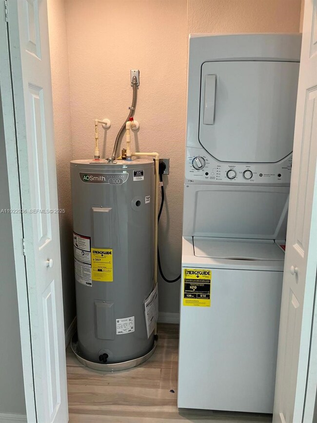 434 Poinsettia Ave unit 434, Sebring, FL 33870 - photo 5