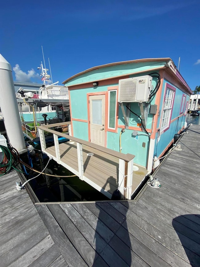 1801 N Roosevelt Blvd unit Tarpon 15, Key West, FL 33040 - photo 2