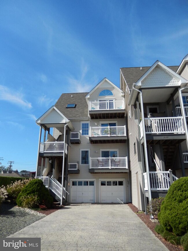 200 Pointe Way unit B, Havre de Grace, MD 21078 - photo 4