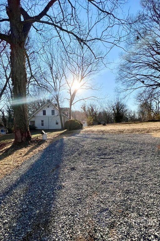 330 S Mulberry St, Statesville, NC 28677 - photo 3