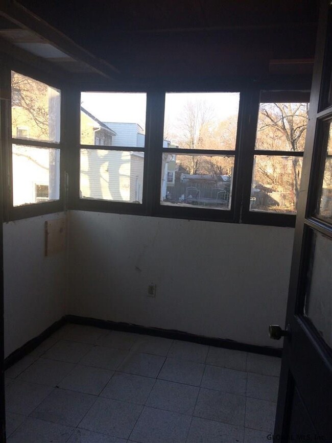 323 Second Ave, Albany, NY 12209 - photo 5