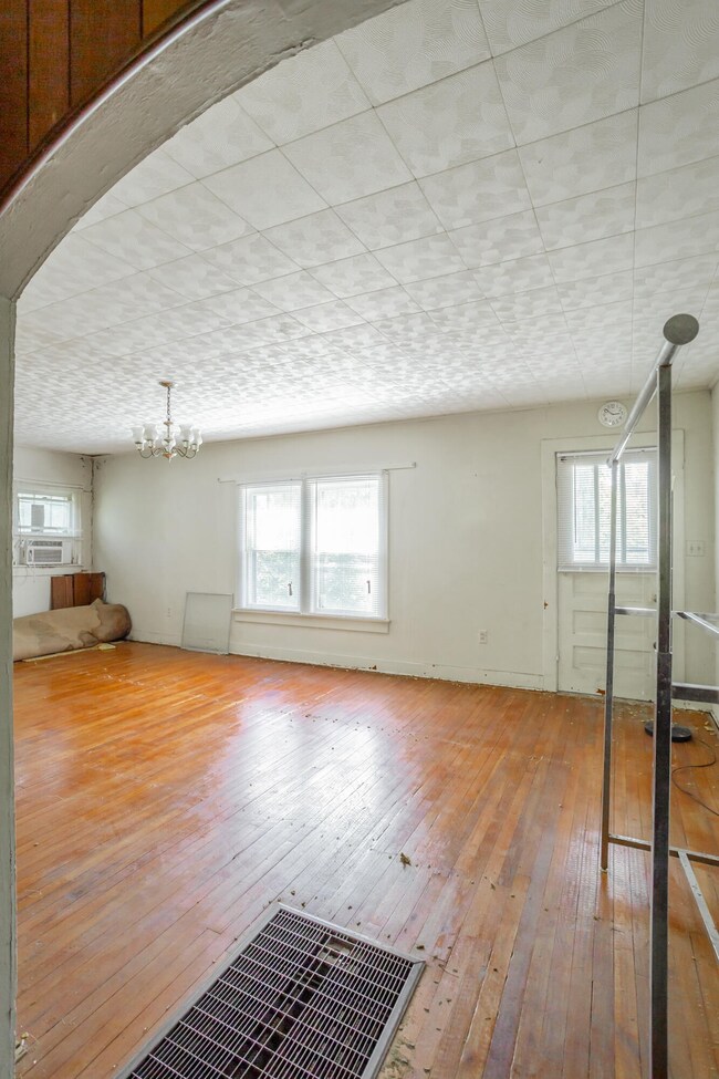 310 Tennessee Ave, Rossville, GA 30741 - photo 7