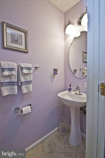 1001 Rosey Bill Dr, Upper Marlboro, MD 20774 - photo 3