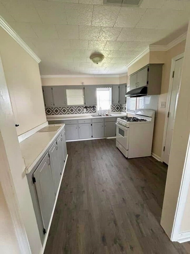 219 Patterson St, Houma, LA 70363 - photo 3