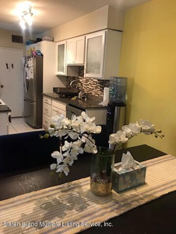 429 Willow Rd E unit 2, Staten Island, NY 10314 - photo 4