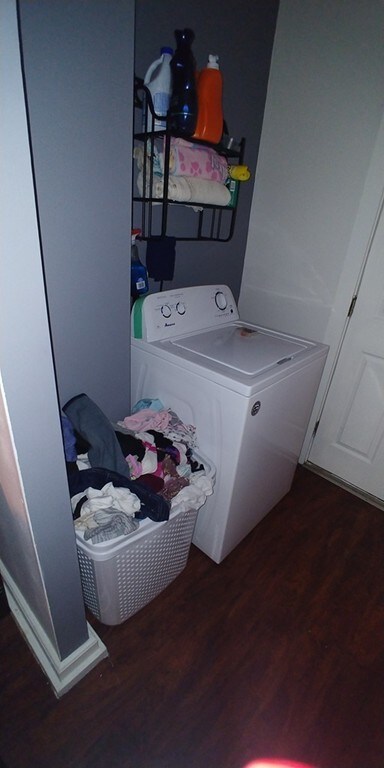 36 Barclay St, Worcester, MA 01604 - photo 4