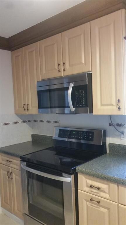 unlisted-address, Boca Raton, FL 33431 - photo 5