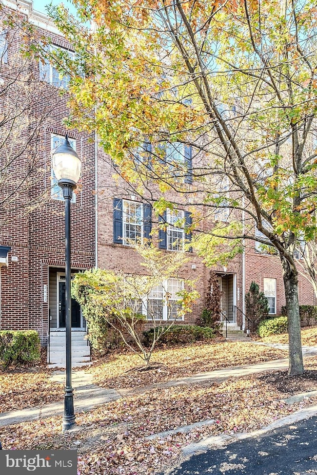 2667 Sheffield Hill Way unit 168, Woodbridge, VA 22191 - photo 3