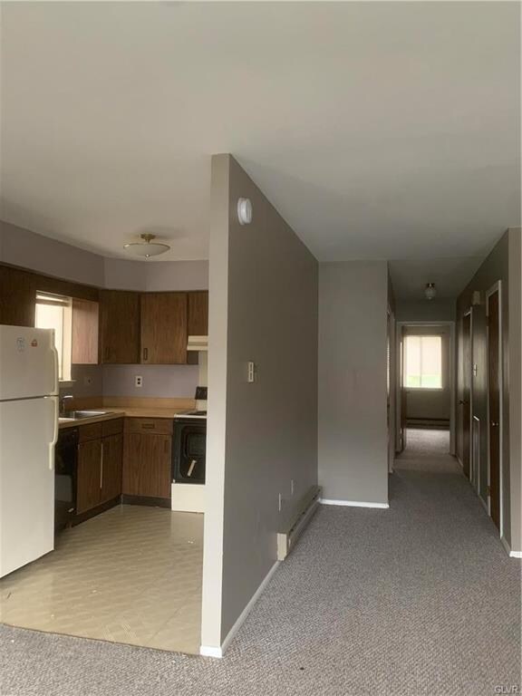 1327 S Howard St unit 1, Allentown, PA 18103 - photo 2