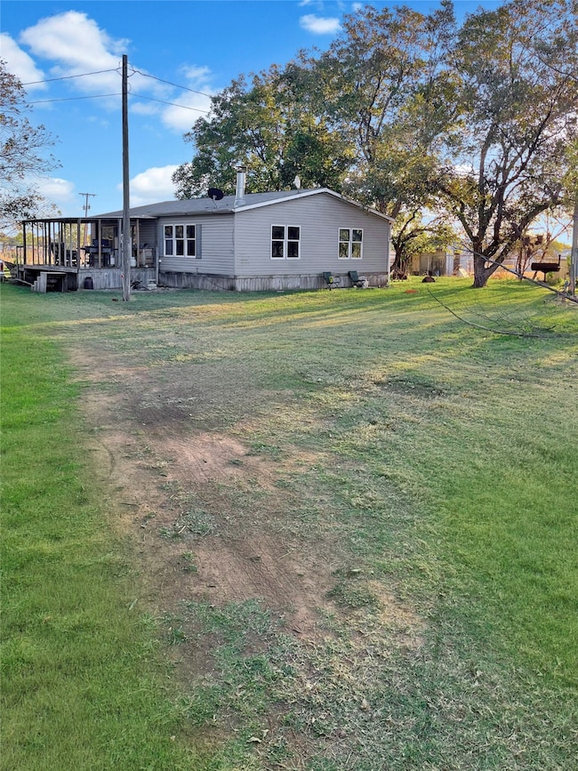 1100 Alford St, Graham, TX 76450 - photo 2