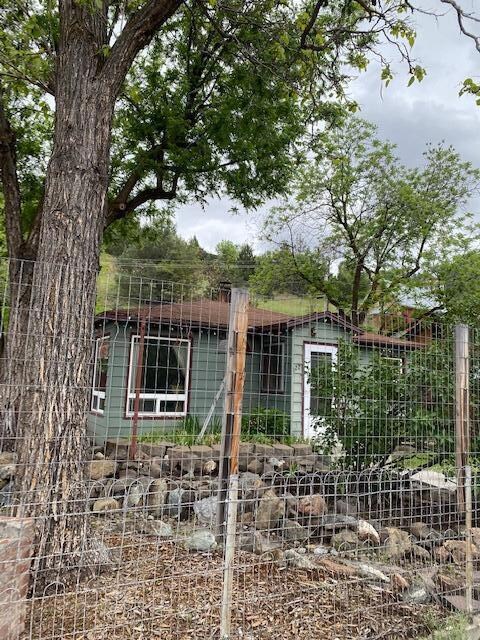 122 N Clark St, Canyon City, OR 97820 - photo 4