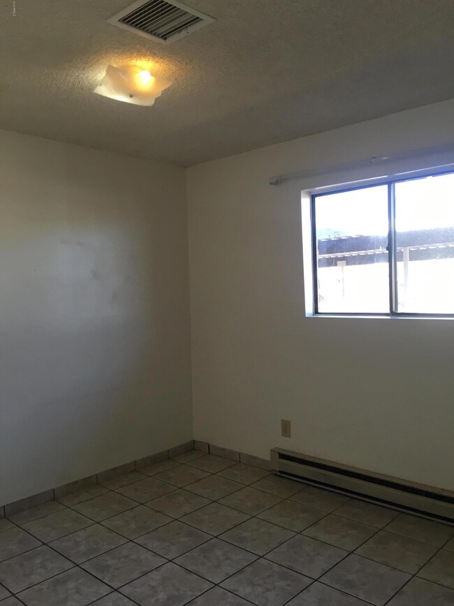 2076 E 10th St, Douglas, AZ 85607 - photo 7