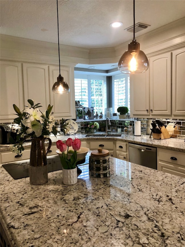 7414 Holly Court Estate, Houston, TX 77095 - photo 3