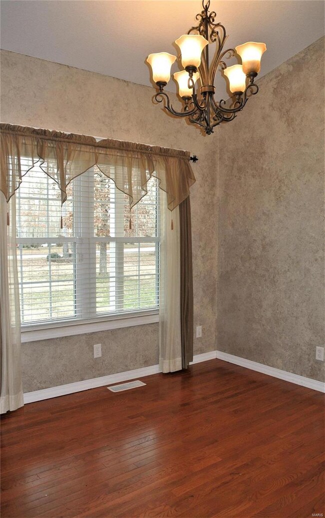 3771 Foxwood Ct, Poplar Bluff, MO 63901 - photo 5