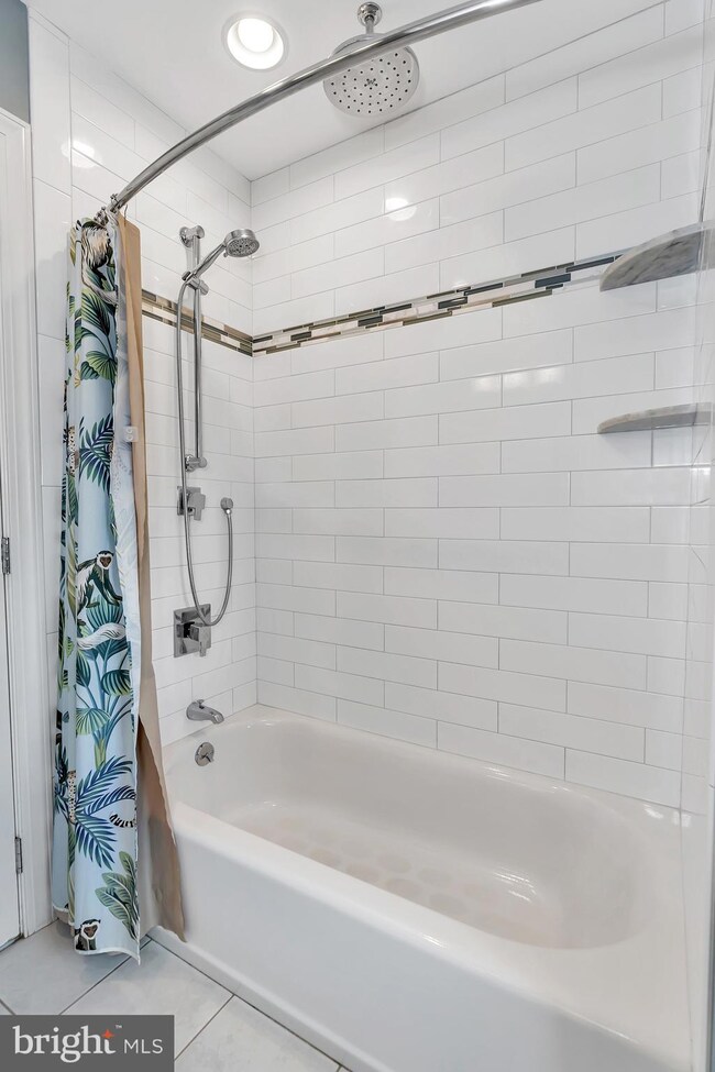 212 Marian Ct, Hockessin, DE 19707 - photo 6