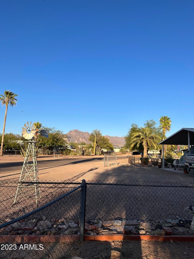 Superstition Mountain
