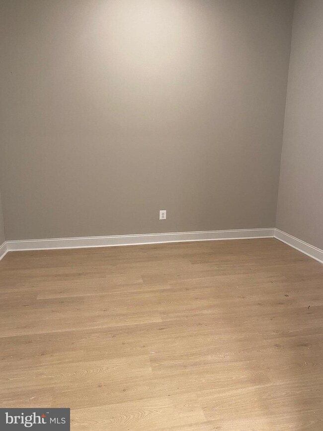 20-21 Arch St unit 108, Philadelphia, PA 19103 - photo 5