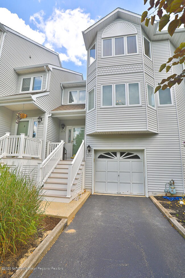 373 Begonia Ct-151