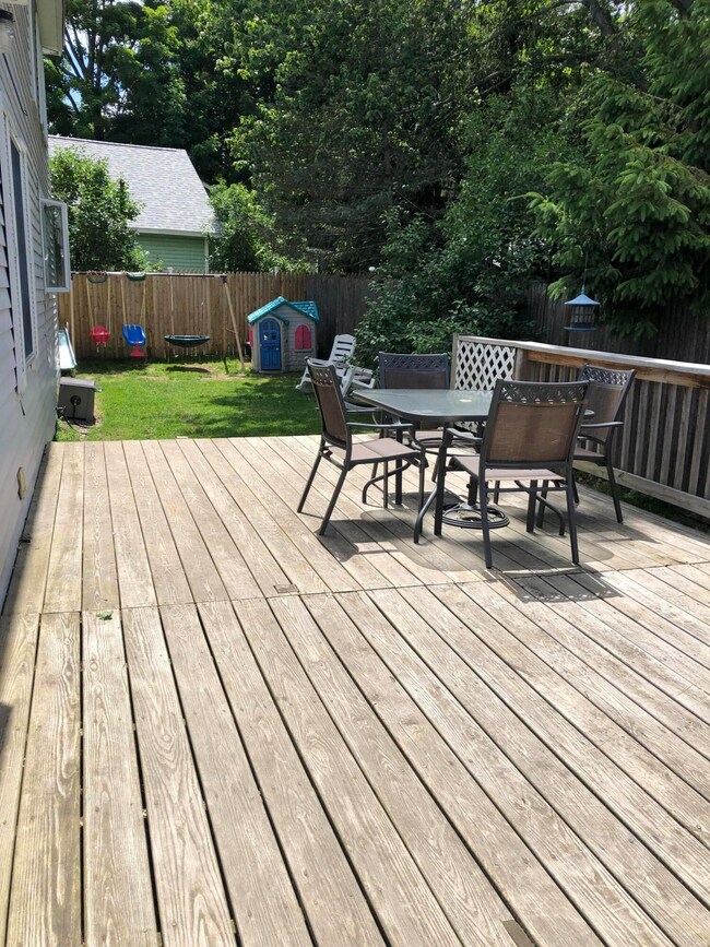 52 Lenox St, Sanford, ME 04073 - photo 4