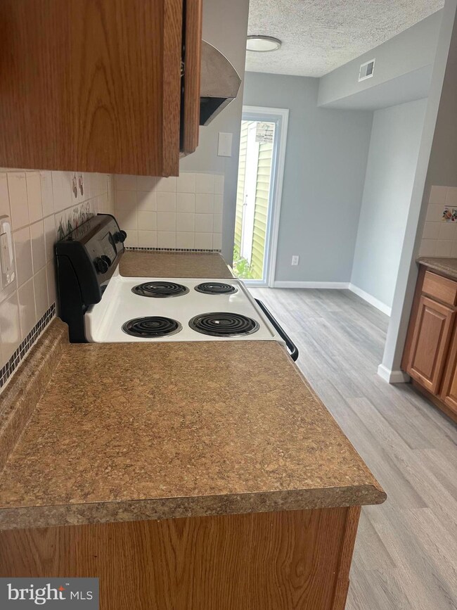 17 Lawrence Ct, Sicklerville, NJ 08081 - photo 7