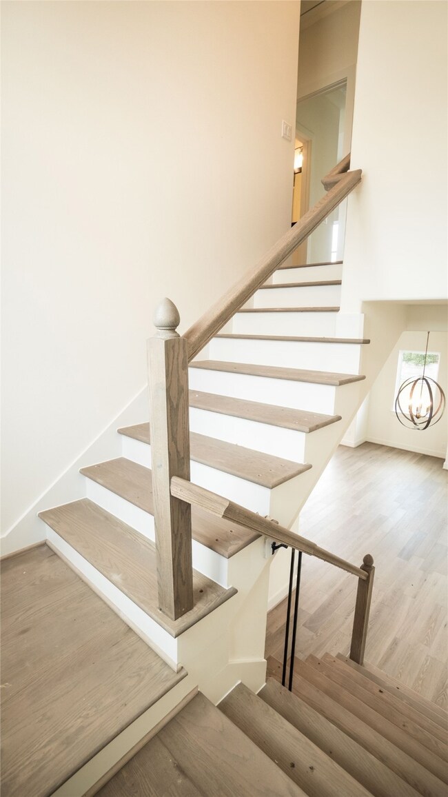 1746 Ojeman Point Ln, Houston, TX 77055 - photo 7