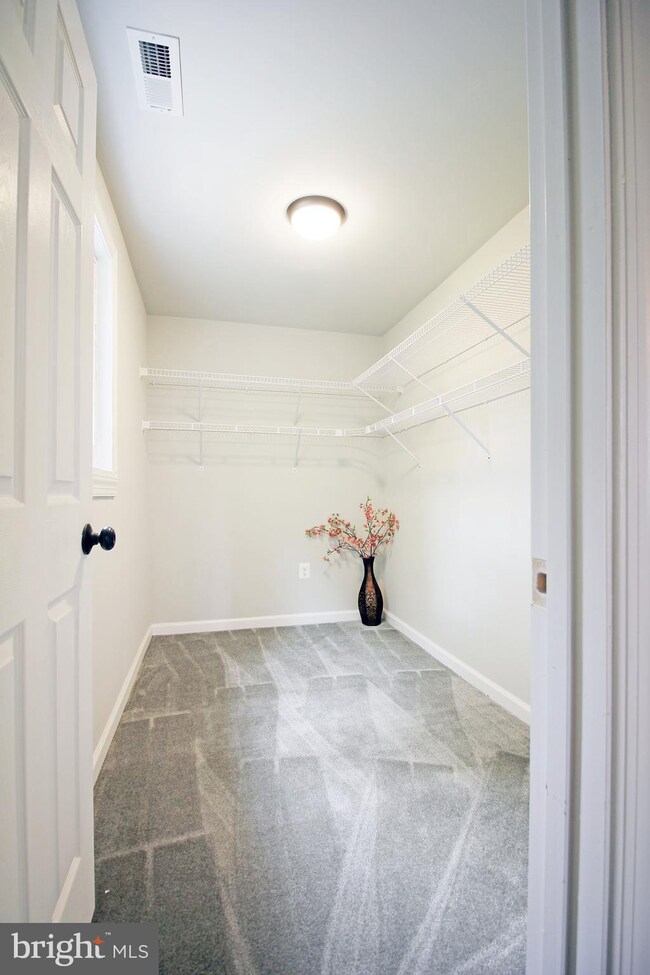 1210 Hillcreek Rd, Pasadena, MD 21122 - photo 6