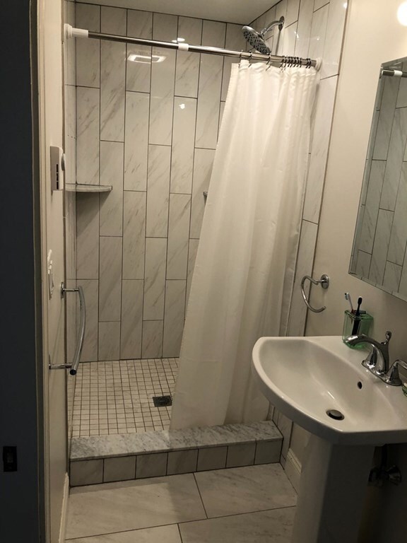 3 Endicott Ct unit 1, Boston, MA 02113 - photo 4