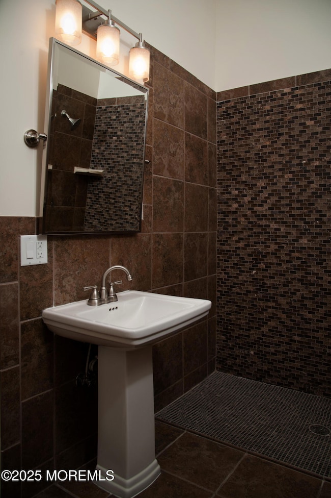 550 Cookman Ave unit 208, Asbury Park, NJ 07712 - photo 4