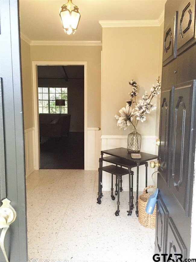 1505 1505 Everglades, Tyler, TX 75703 - photo 2