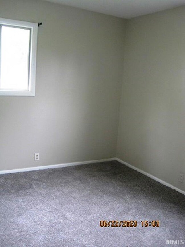 3213 S Chippewa Ln, Muncie, IN 47302 - photo 6