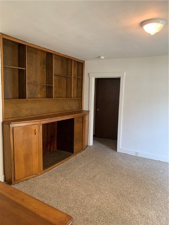 1626 Davidson St unit 1, Aliquippa, PA 15001 - photo 4