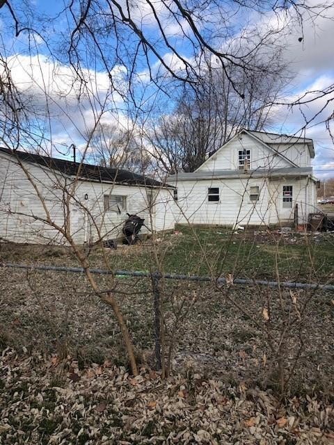 2321 6th St, Columbus, IN 47201 - photo 3