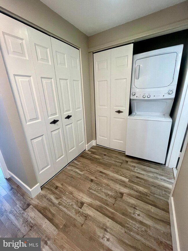 28 Allegheny Ave unit 1012, Towson, MD 21204 - photo 5