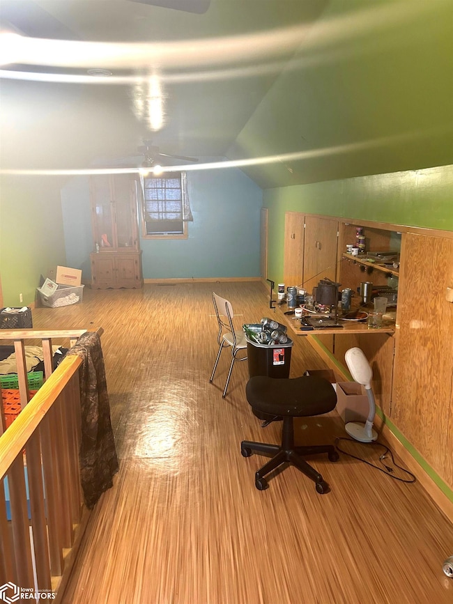 205 N Lincoln Ave, Graettinger, IA 51342 - photo 7