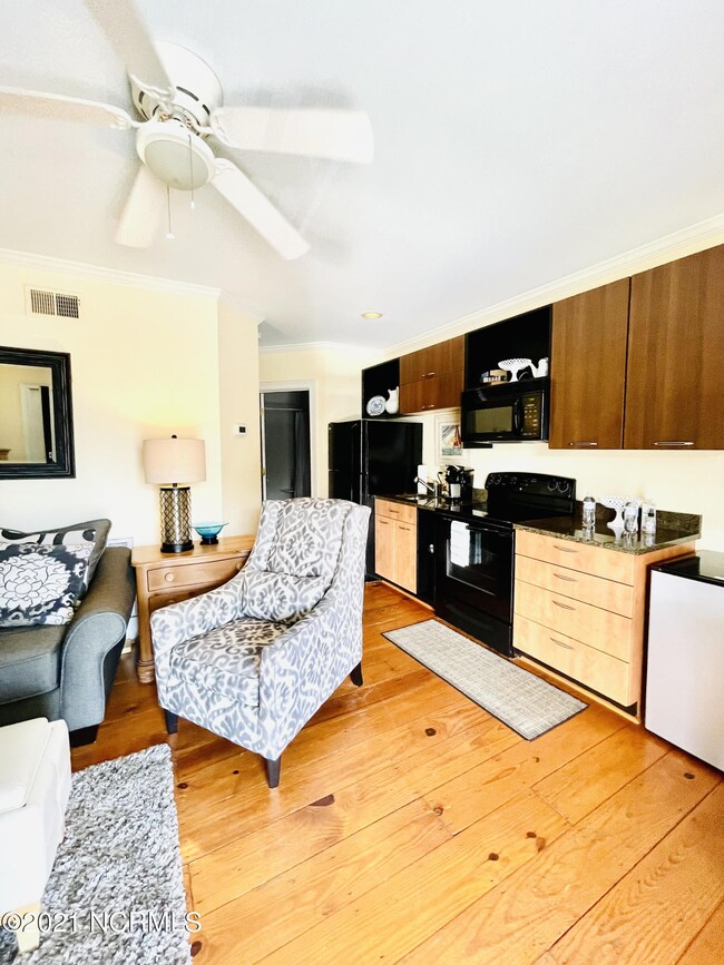 Living Room 6