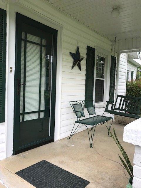 421 Fairground Heights, Shelbyville, TN 37160 - photo 2