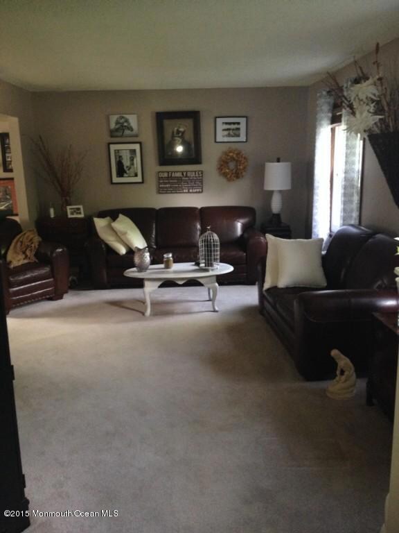 1802 Maplewood St, Toms River, NJ 08757 - photo 3