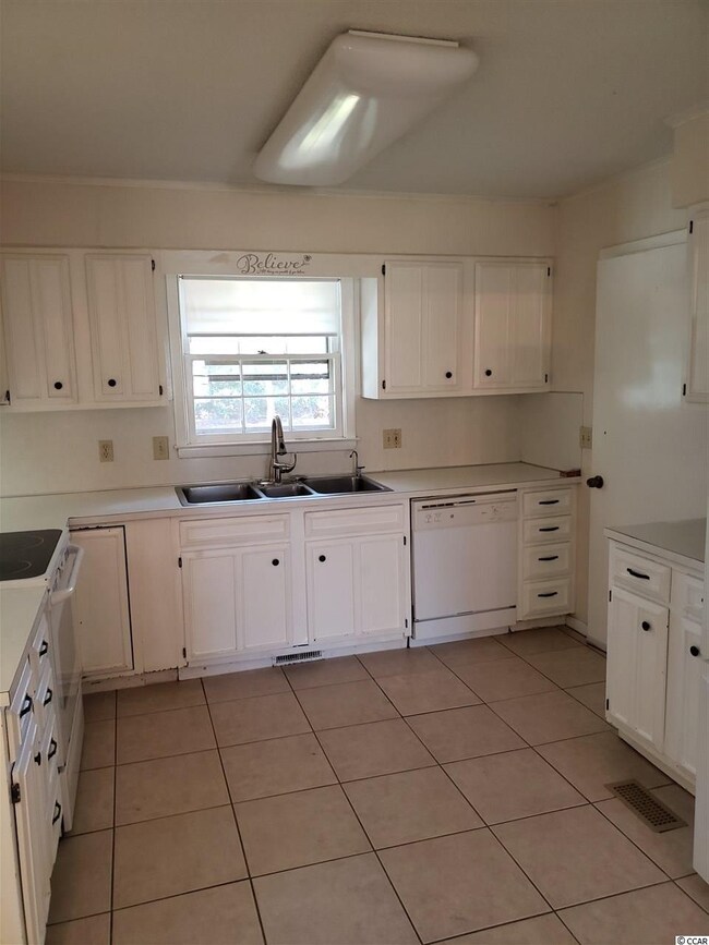 2247 Wedgefield Rd, Georgetown, SC 29440 - photo 3