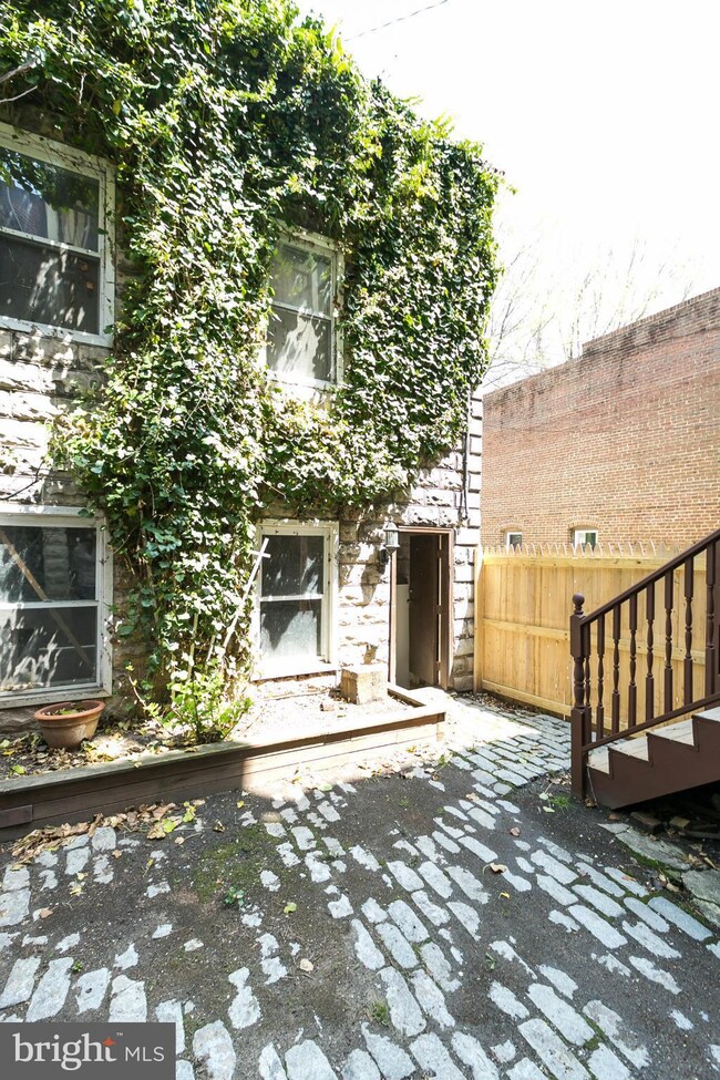 1813 Eutaw Place unit A, Baltimore, MD 21217 - photo 3