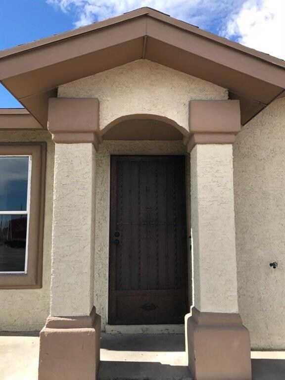 3801 Gateway Blvd S unit A & B, El Paso, TX 79930 - photo 3