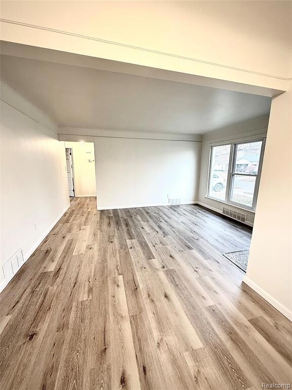 29581 Rosemont St, Roseville, MI 48066 - photo 7