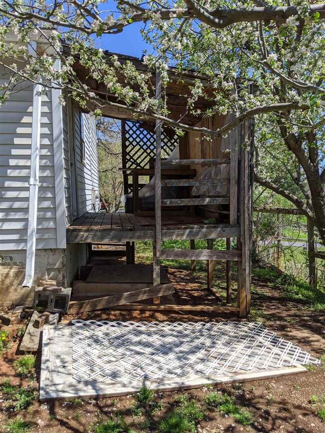 229 Montgomery Rd, Staunton, VA 24401 - photo 6