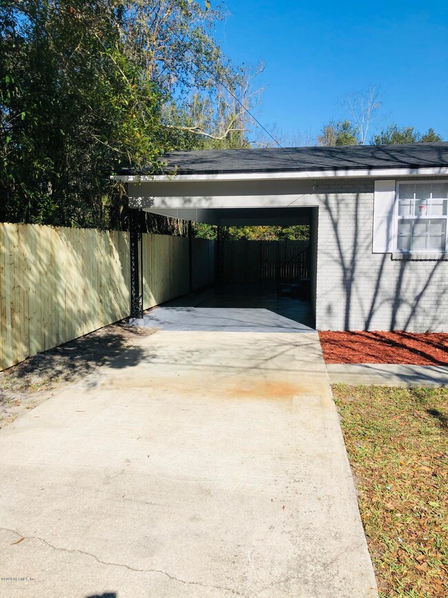5425 Royce Ave, Jacksonville, FL 32205 - photo 7