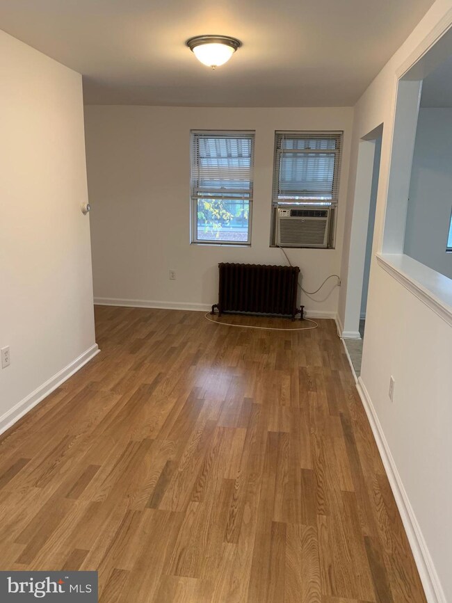 37 N Narberth Ave unit 2, Narberth, PA 19072 - photo 7