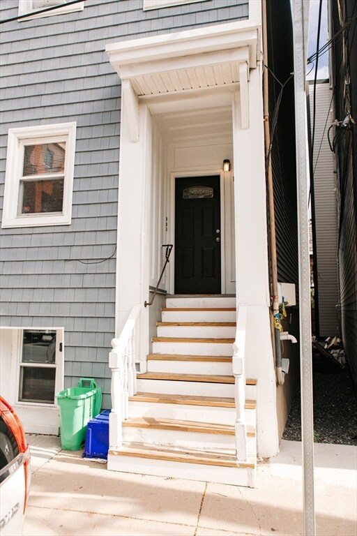 128 W 9th St unit A, Boston, MA 02127 - photo 2