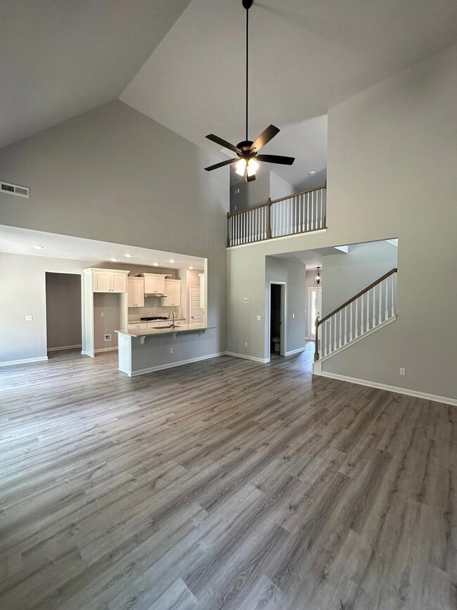 5083 Pond View Dr, Columbus, GA 31907 - photo 7