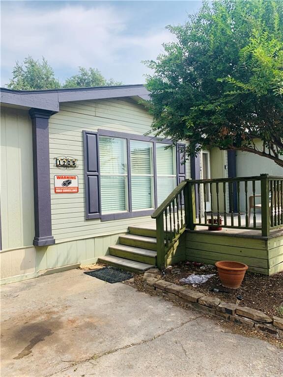 apartment area attached to office