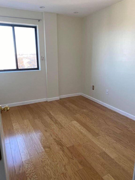 Quincy Towers unit 607, Quincy, MA 02169 - photo 7