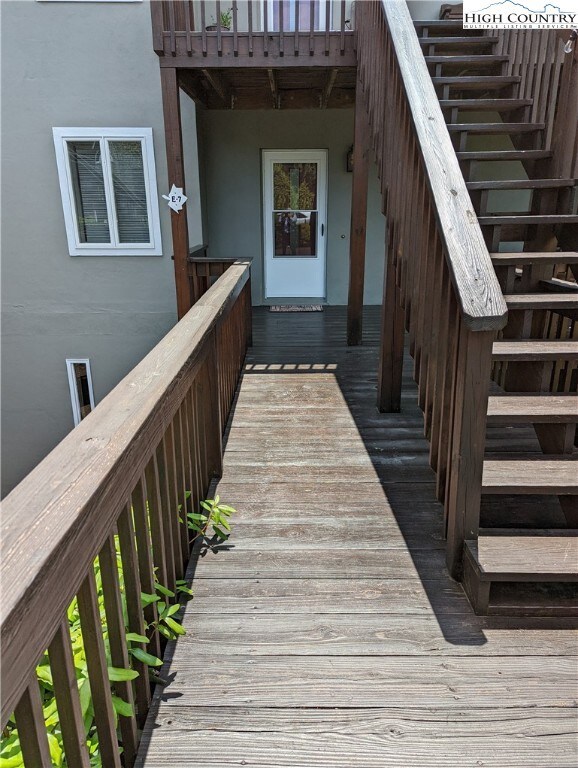 161 Skyleaf Dr unit E-7, Sugar Mountain, NC 28604 - photo 2